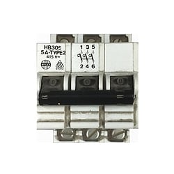 Wylex HB305 5 Amp Triple pole type 2 MCB