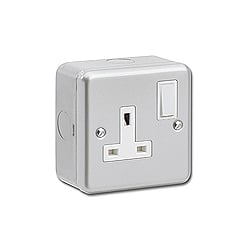 Kingshield MC411 13amp 1gang SP Metalclad Surface Switch Socket