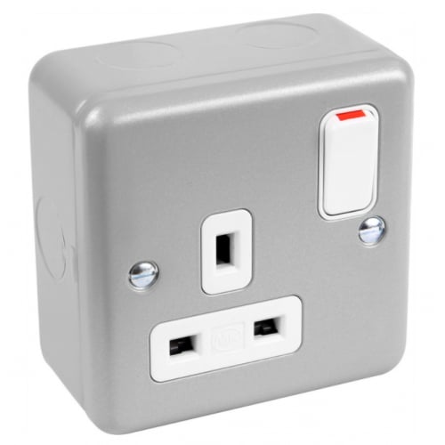 MK K2977ALM 1 Gang 13 Amp DP Metalclad Plus Switched Socket
