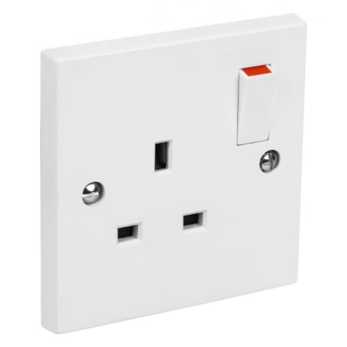 CED SSK1 1gang 13amp S.P.Switch Socket White with square edges