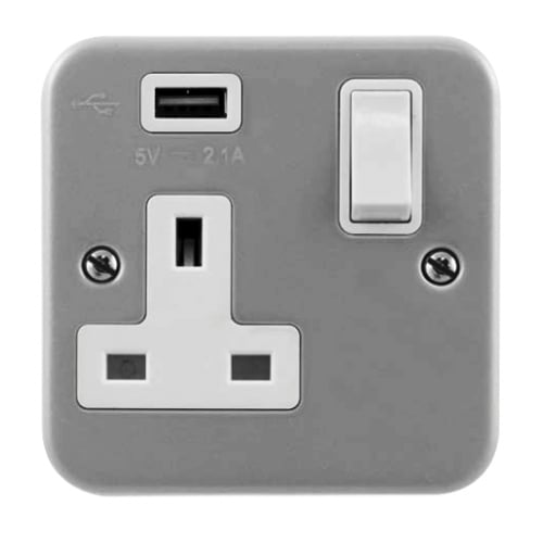 Click Scolmore CL771U 1 Gang 13a DP Switch Socket+USB
