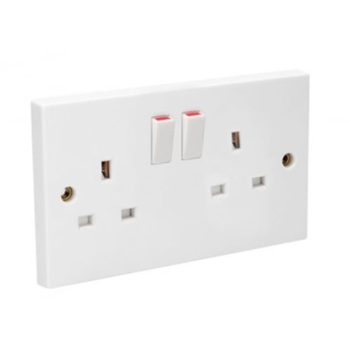 CED AXMSSK2 2 gang 13amp Single Pole Switch Socket White with square edges