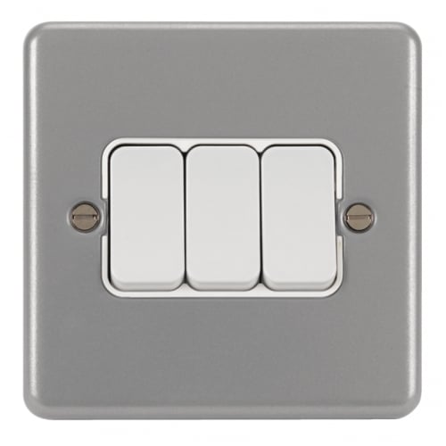 Hager WPPS32BKO 3 Gang 2 Way Switch and Surface Box